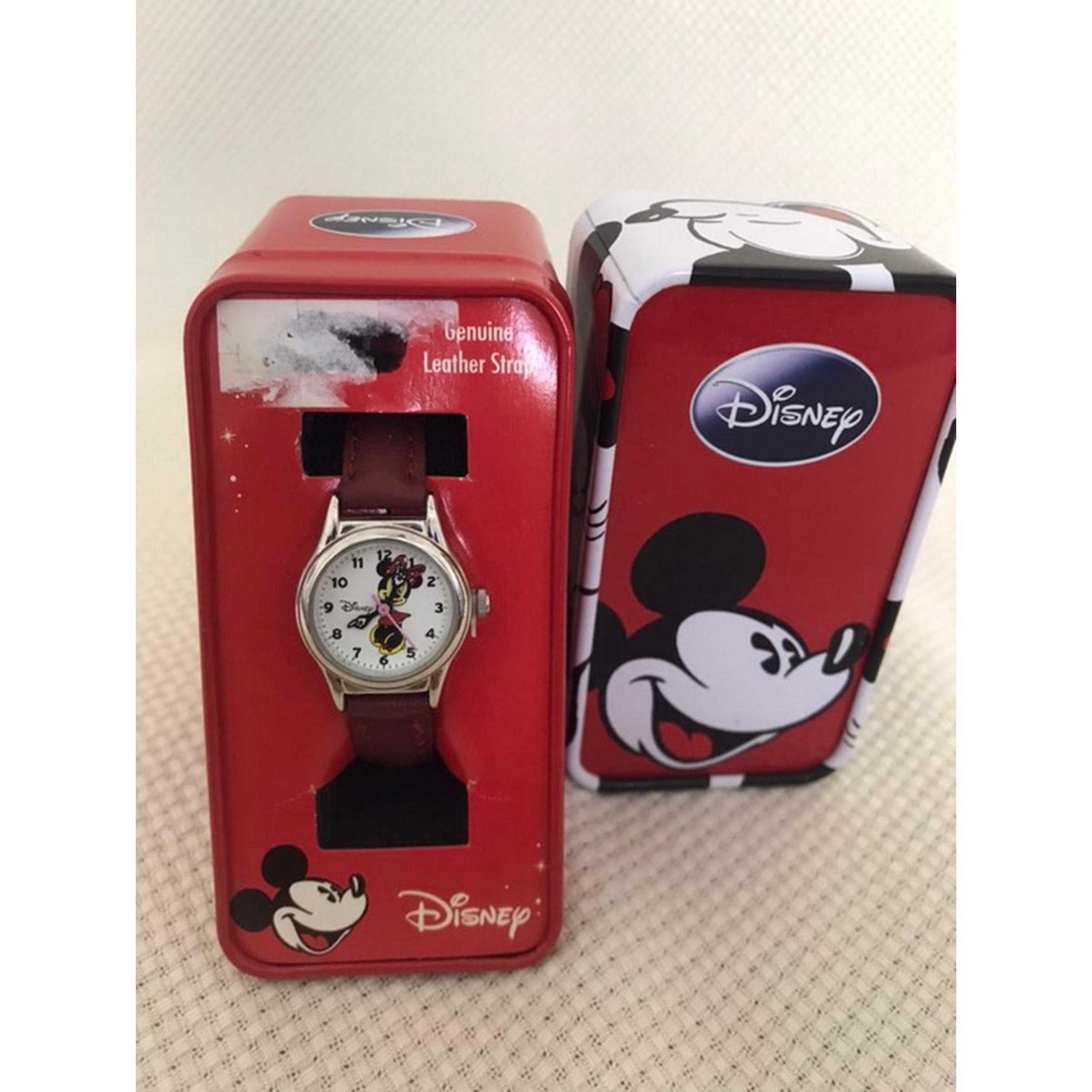 Disney Minnie Mouse analog Watch Leather Strap New in Tin
