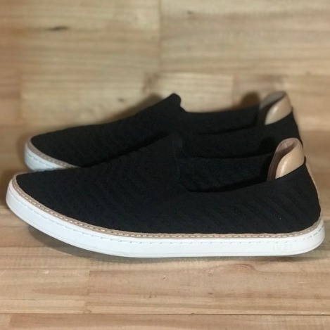 UGG Womens Sammy Chevron Slip-On