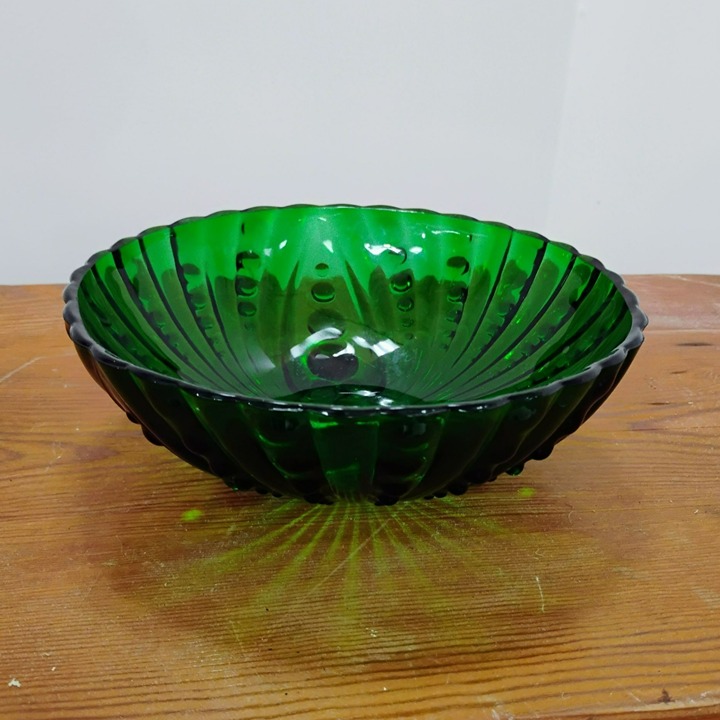 Vintage Mid-Century ANCHOR HOCKING Green Hobnail Glass Footed Serving Fruit Bowl