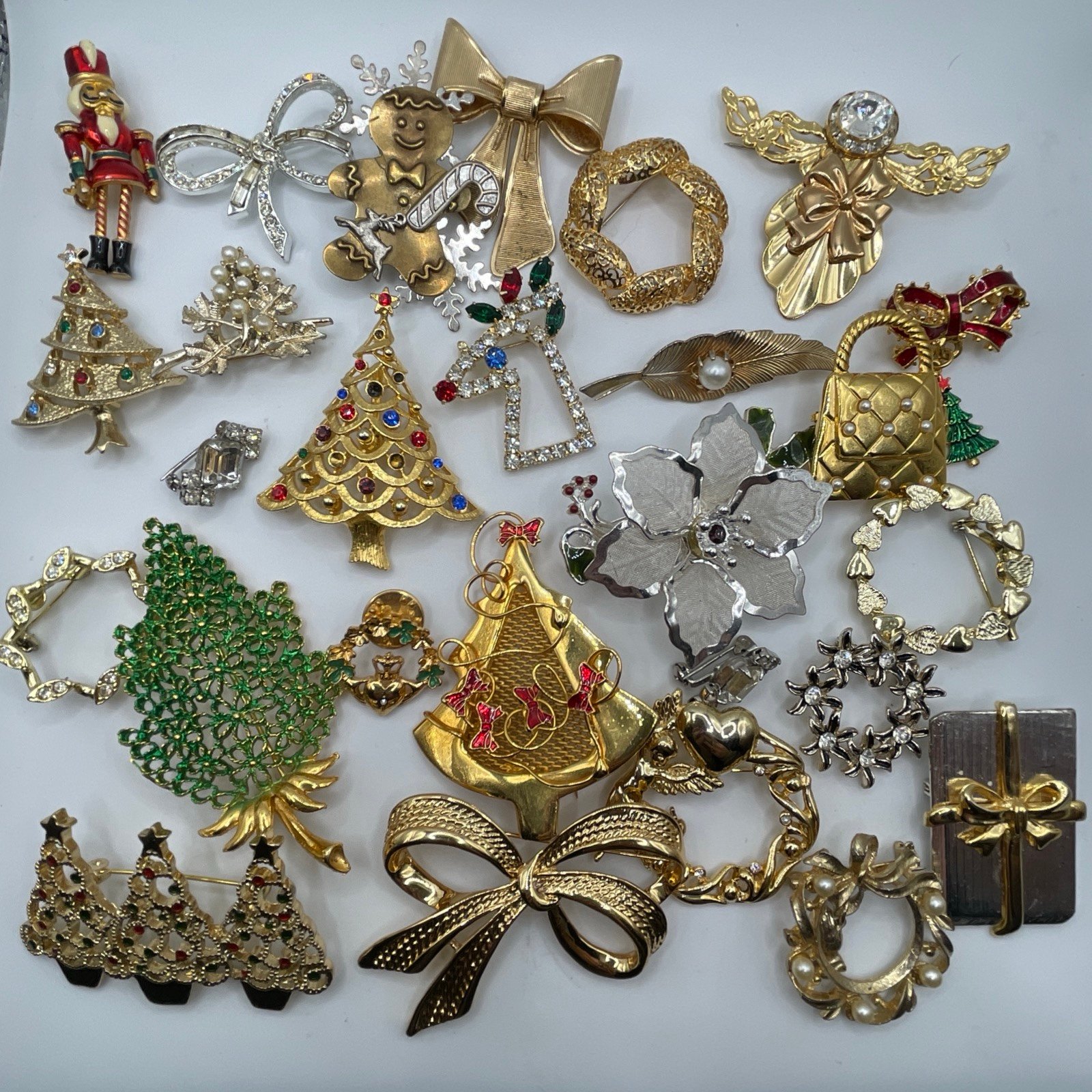 VTG RHINESTONE CHRISTMAS TREE BROOCH PIN PIECES SIGNED MAMSELLE GERRYS MCM