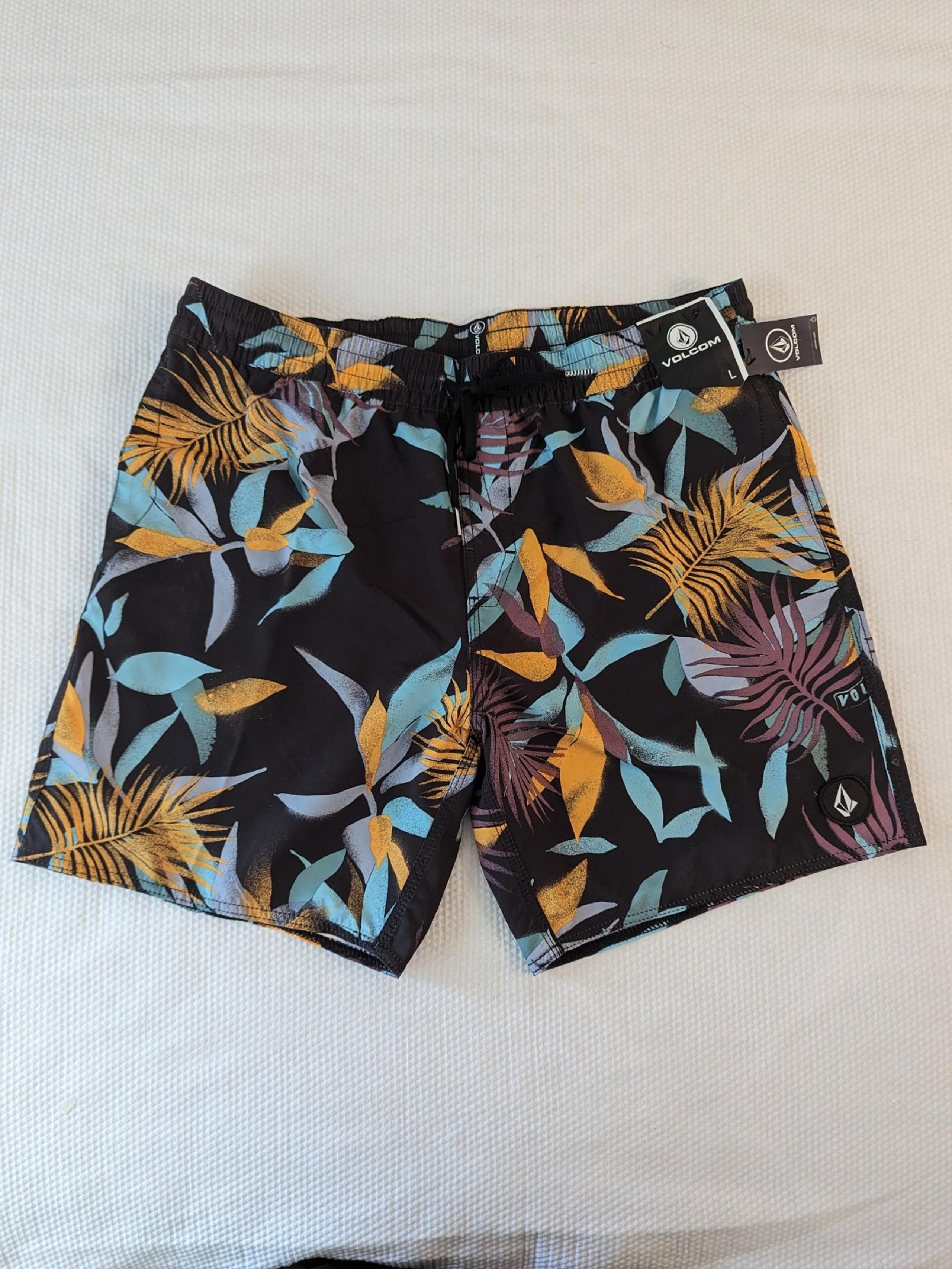 VOLCOM Men's Size L Board Shorts  Summer New.