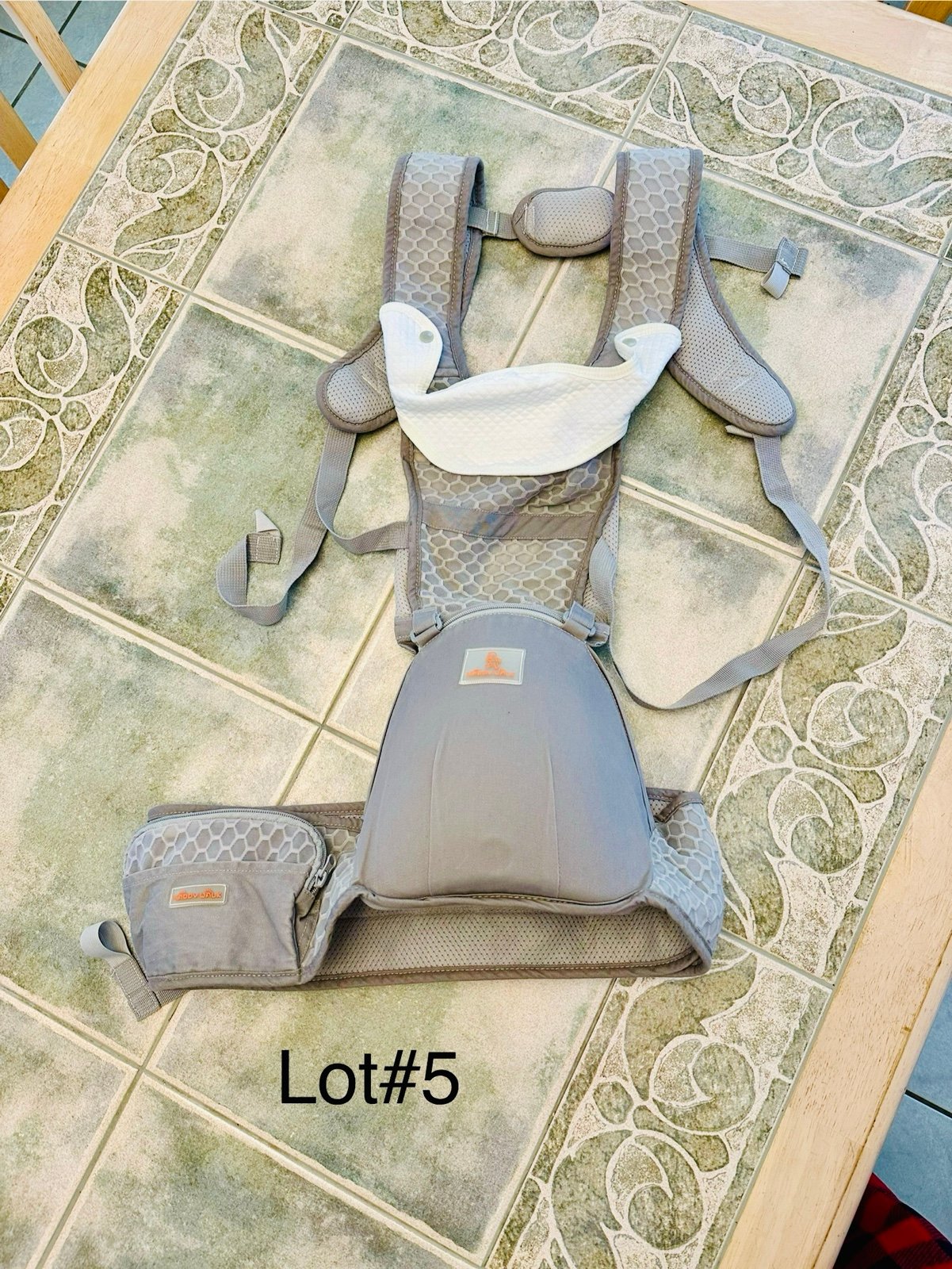 Happy walk 6 in 1 baby/toddler carrier