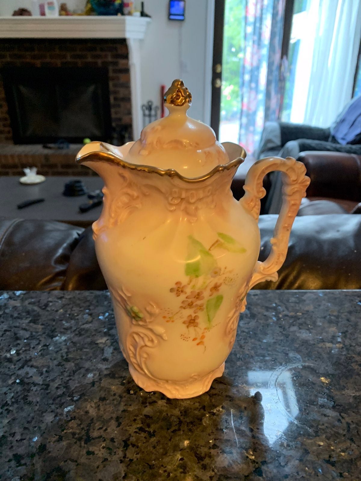 Chocolate/Coffee/ Tea Pot Vintage