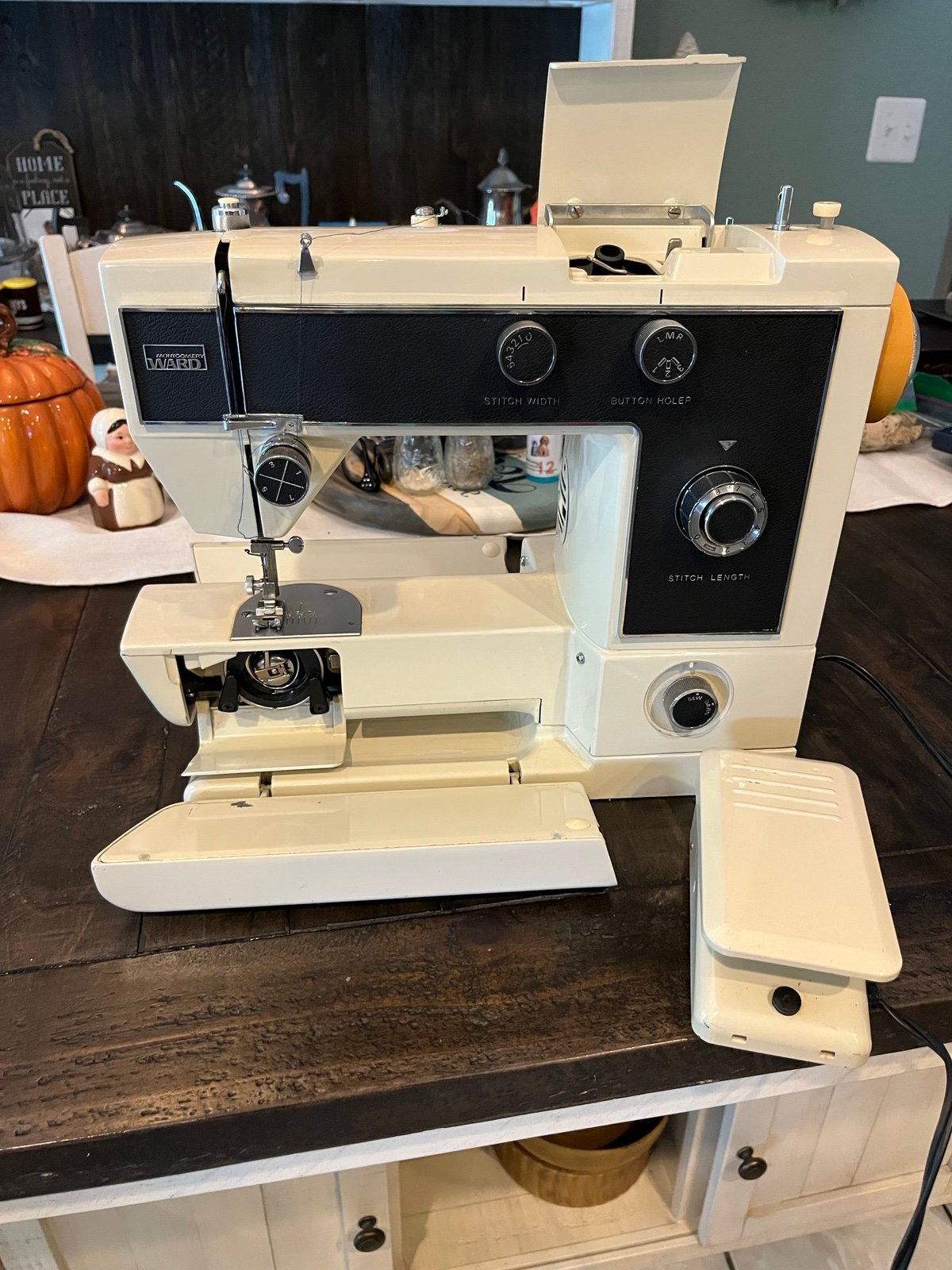 Vintage Montgomery Ward Convertible Bed sewing machine