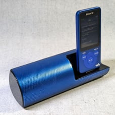 【Almost no scratches】 Walkman, active speaker, AC adapter, connection cable