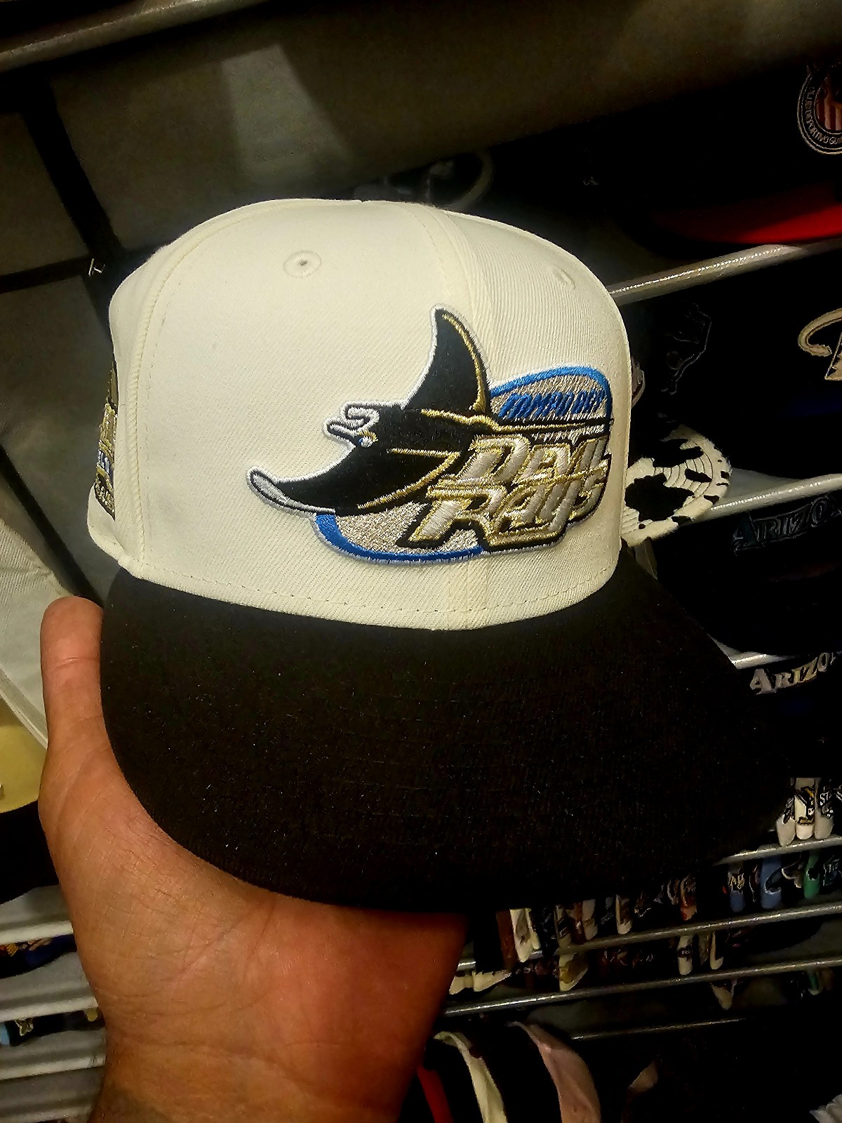Devil Rays size 7