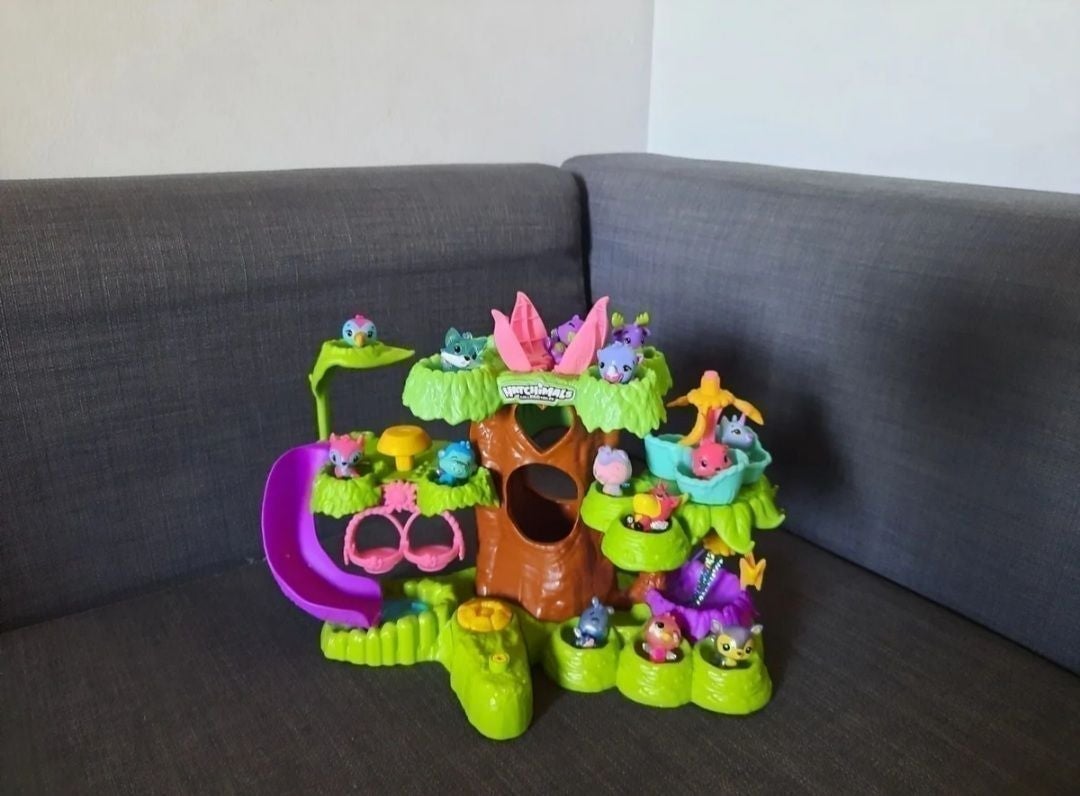 Hatchimals Nursery and Pets