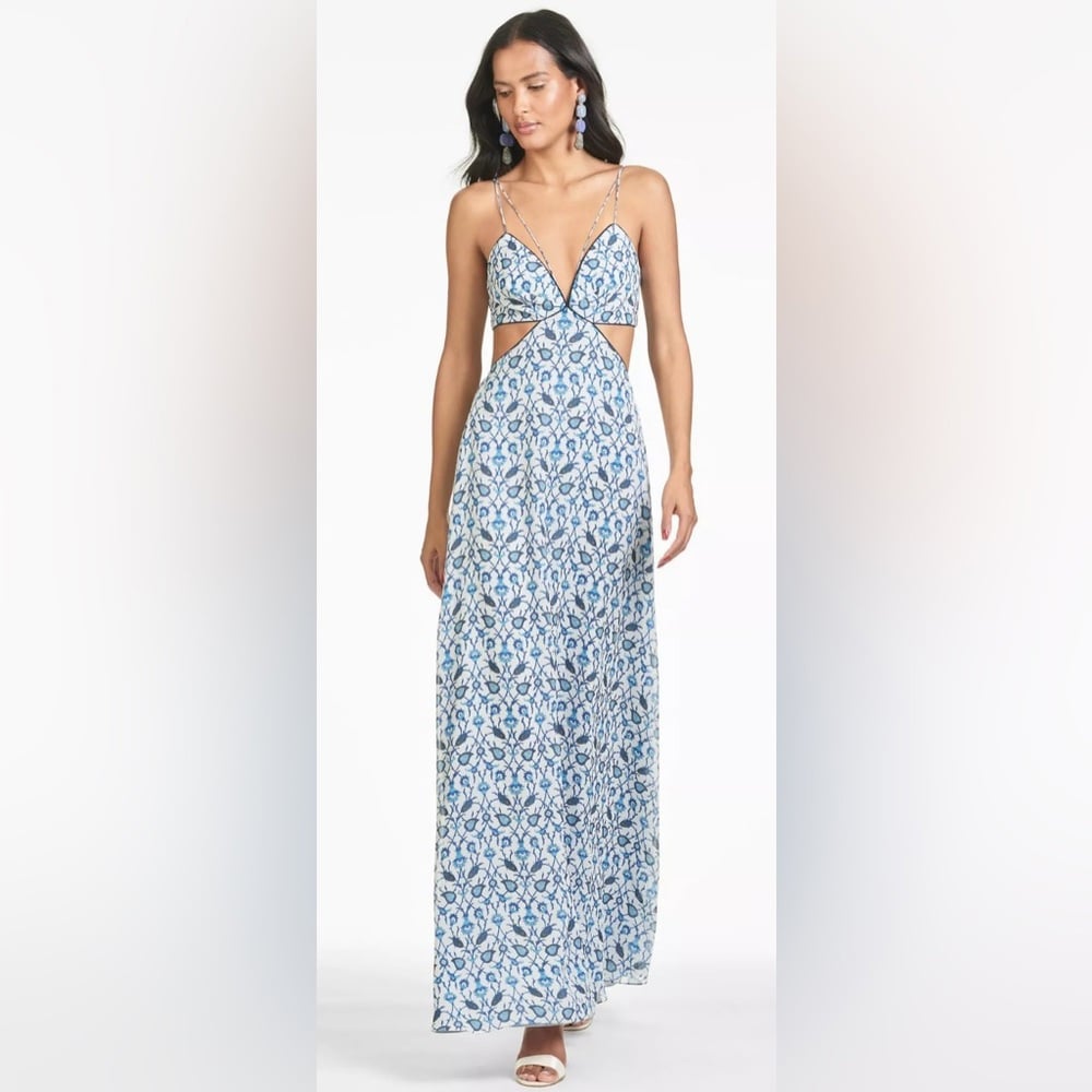 Size Sachin & Babi Heather Deep V-Neck Cutout Gown
