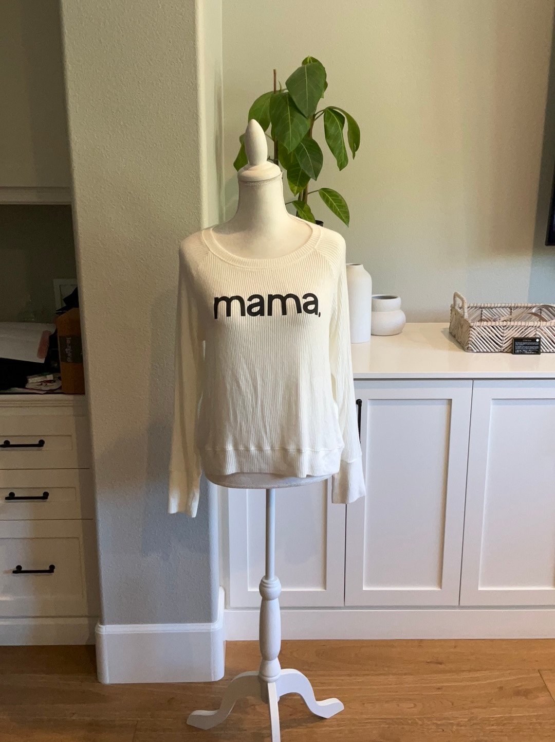 BIRD & VINE “MAMA” TOP MED NWT