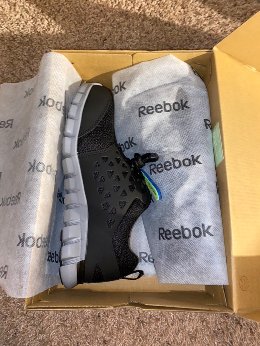 Mens work shoes