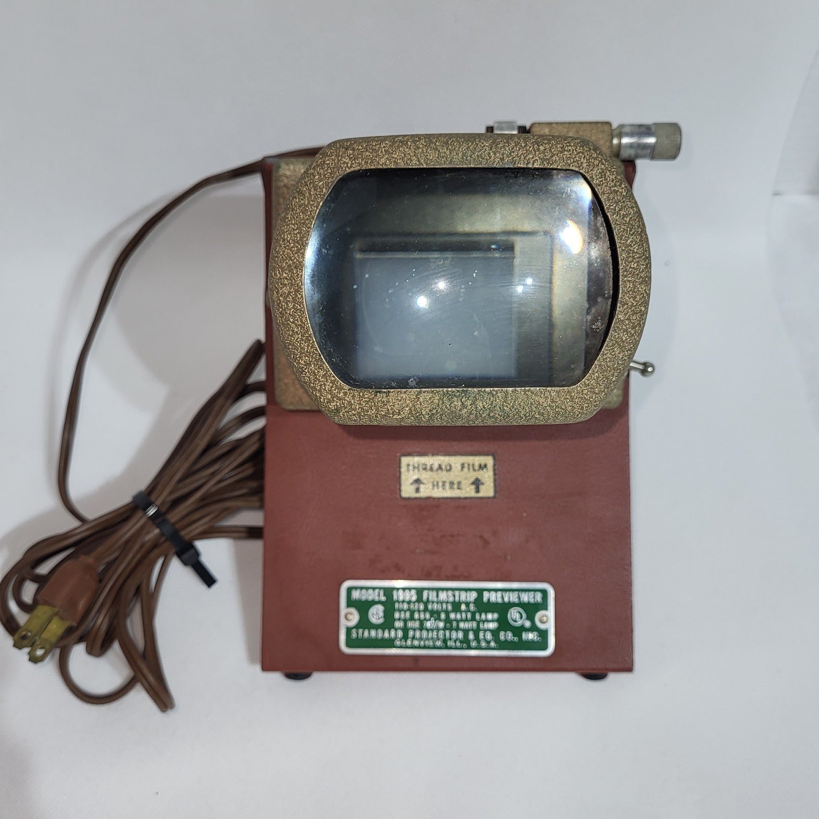 STANDARD PROJECTOR Model 1995 - Lighted Filmstrip Previewer 1950's Classroom STANDARD PROJECTOR Model 1995 - Lighted Filmstrip Previewer 1950's Classroom