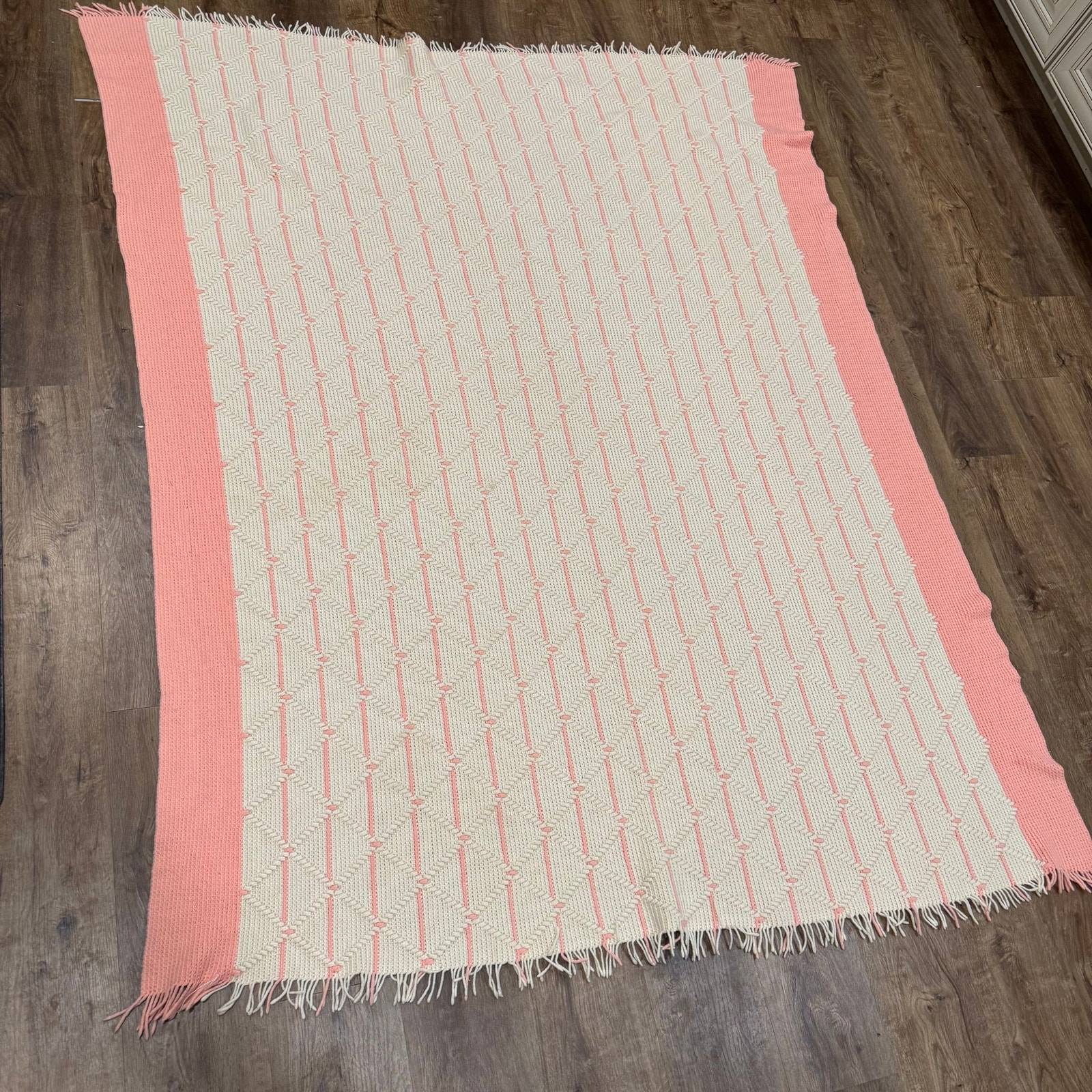 Vintage Afghan Blanket Knit Crochet Pink White Granny Throw 76x60 Striped