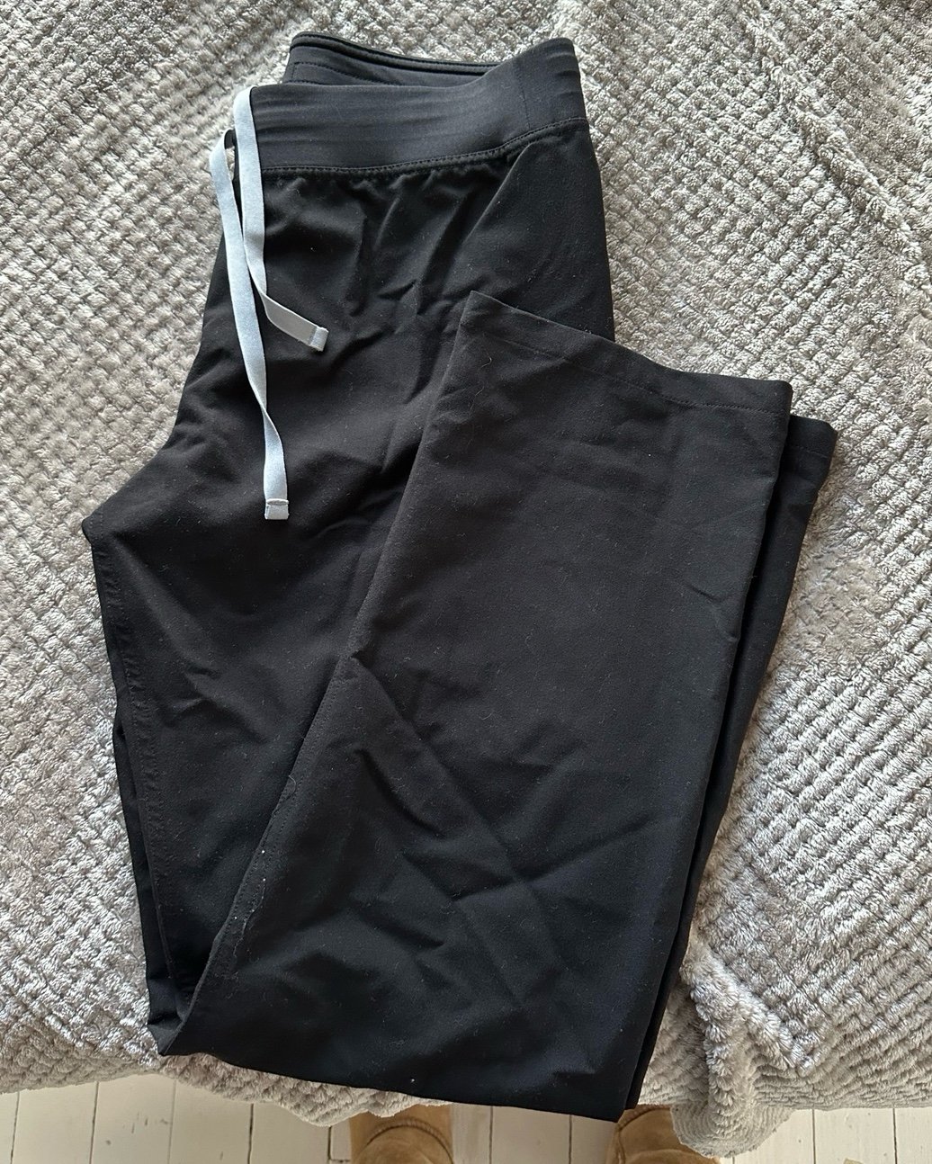 Figs pants
