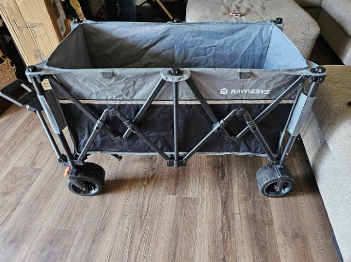 Collapsible Wagons Heavy Duty 440 lbs Folding Beach Carts with Big All-Terrain
