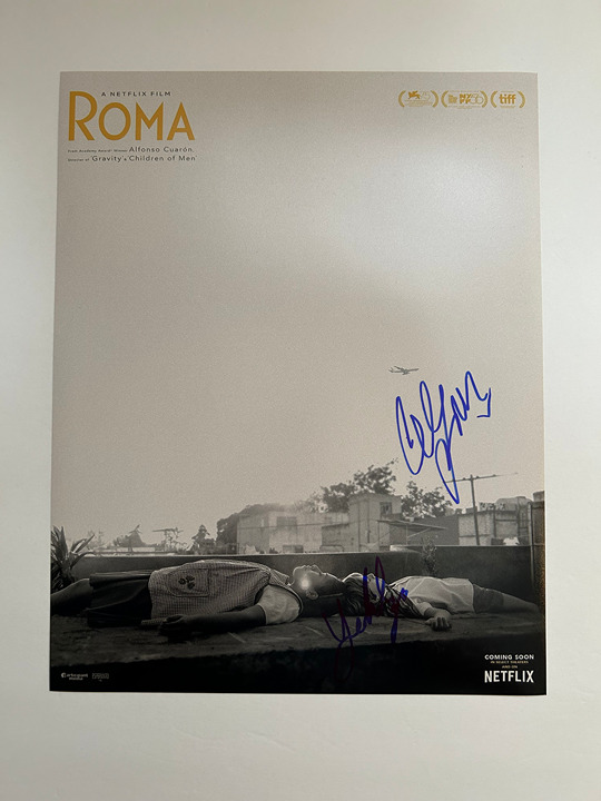 Alfonso Cuarón Signed Autograph Roma 11x14 Cast Photo