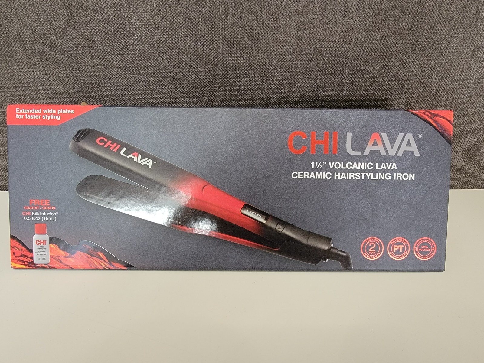 CHI Lava 1-1/2in Volcanic Lava Ceramic Hairstyling Iron GF8300 BRAND NEW