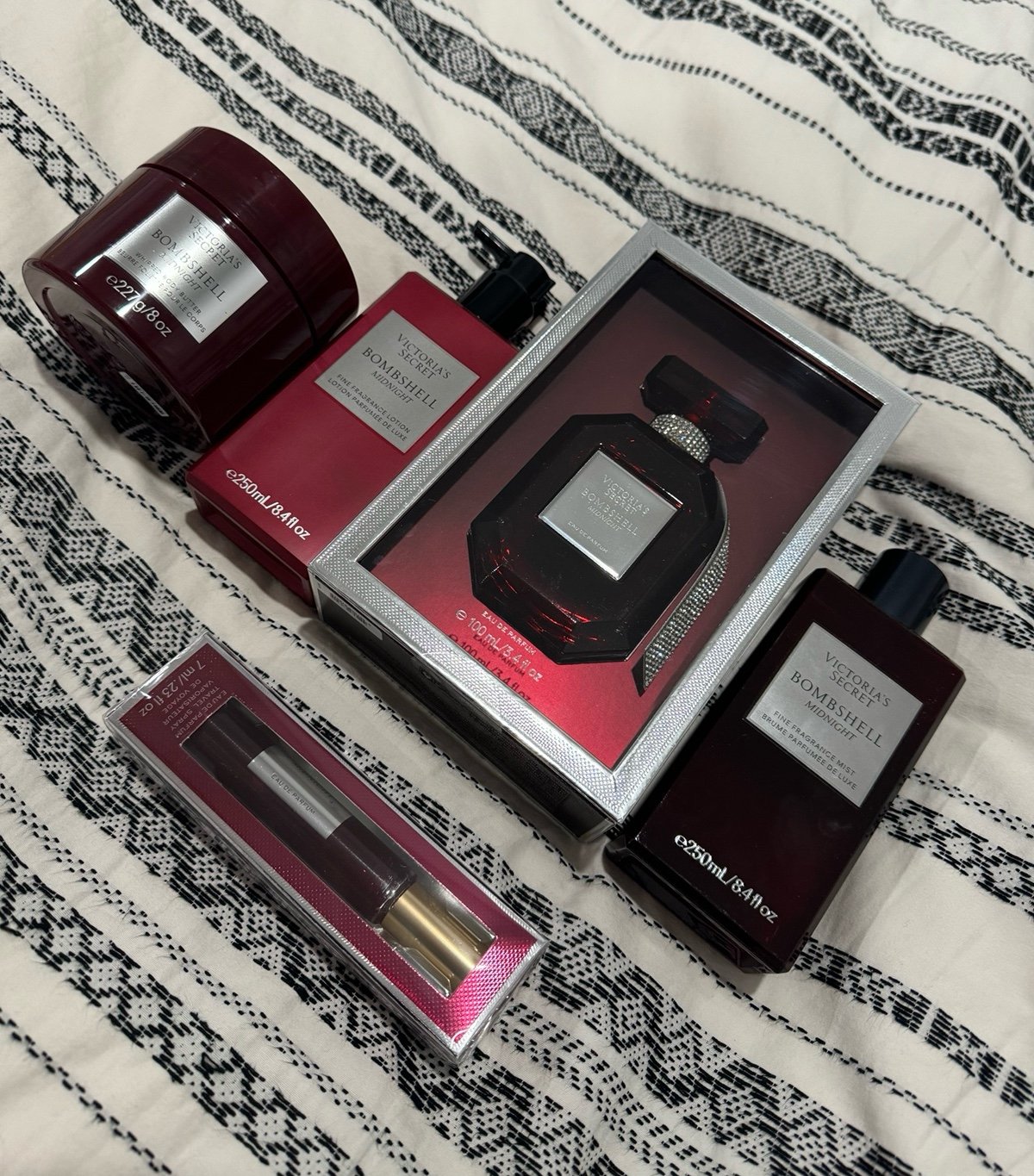 Victoria Secret- bombshell midnight fragrance bundle