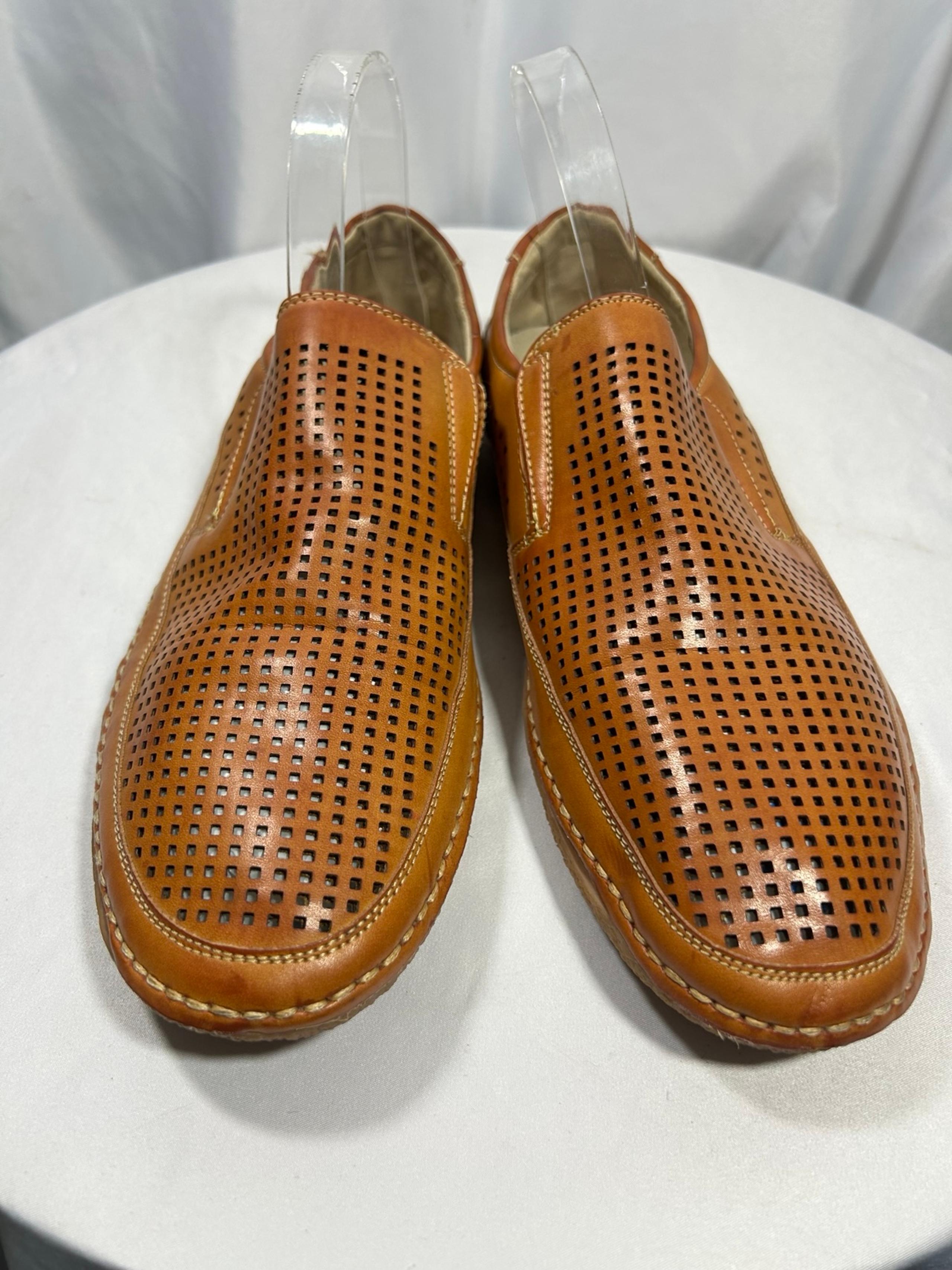 Stacy Adams Loafer Mens US 10.5M Light Brown Perforated Slip On Casual Shoes