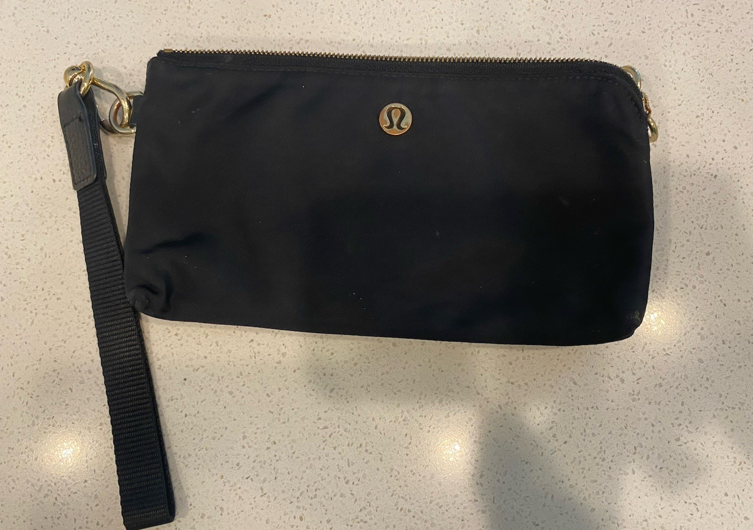 Lululemon Curved Wristlet Wallet Double Zip Clutch Black/Gold NWOT