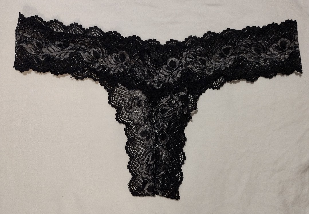 Medium thongs