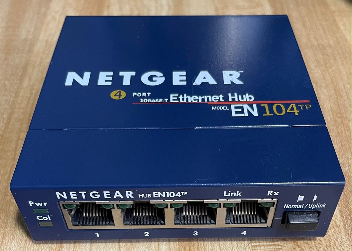 Net gear Ethernet 4-port hub