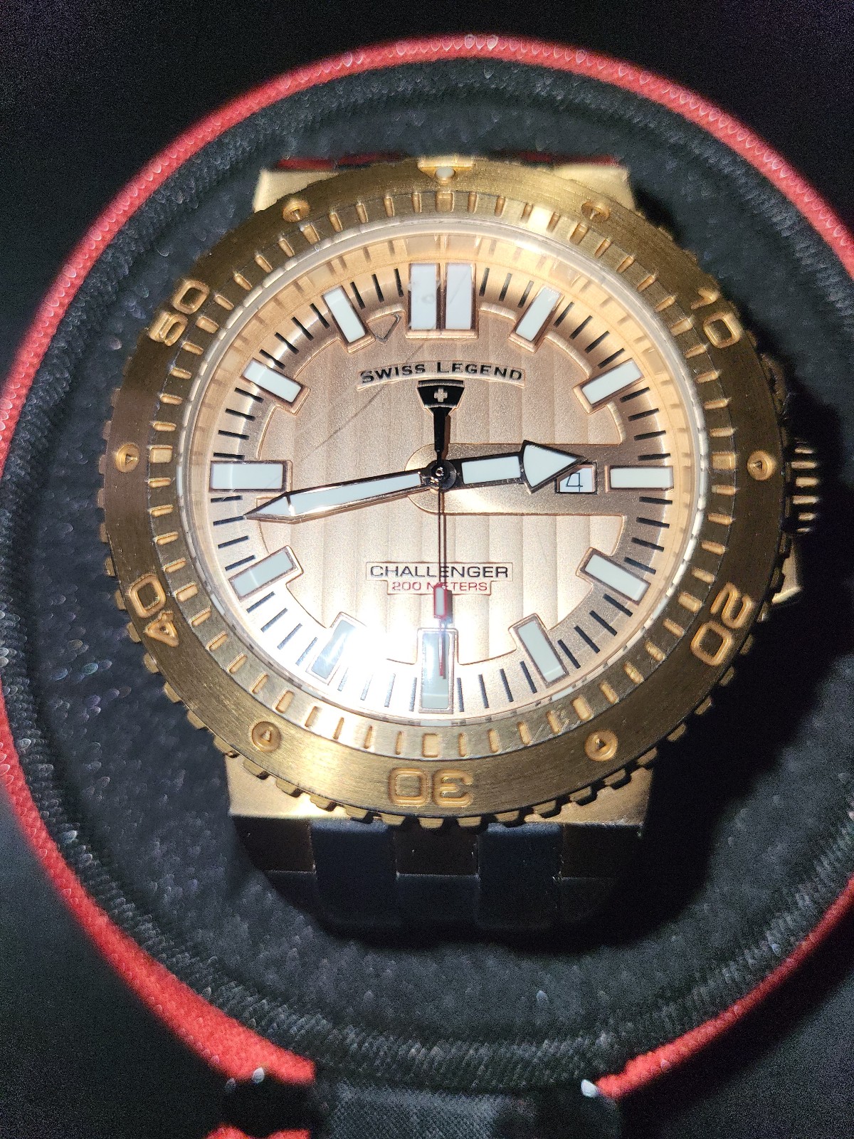 Swiss Legend Challenger, Diver