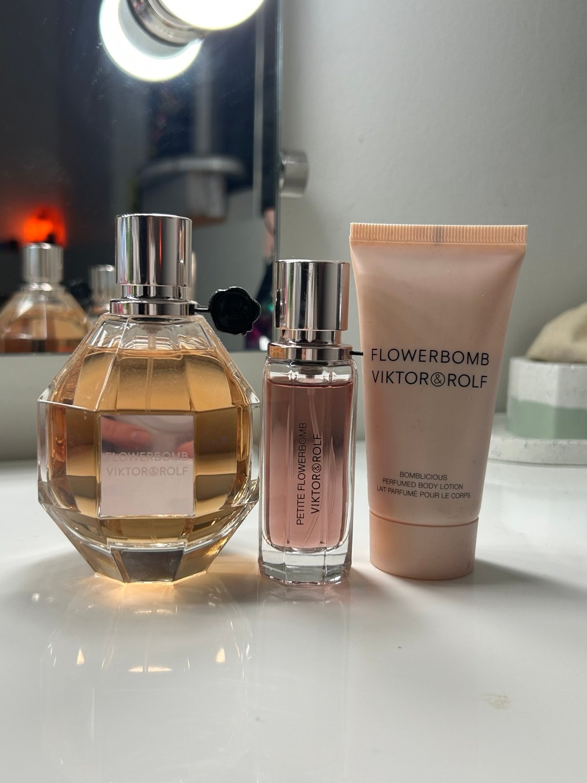 Viktor & Rolf Flowerbomb 3.4 oz, Rare Petite 20 ml, & Body Lotion