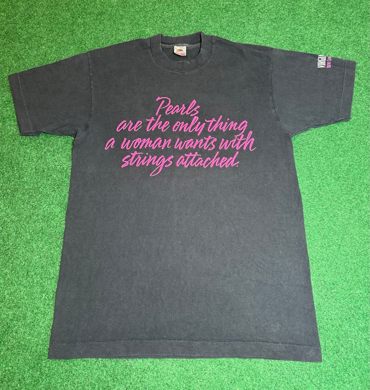 90s Virginia Slims Cigarettes Smoker vintage T-shirt rare Pearls Women large