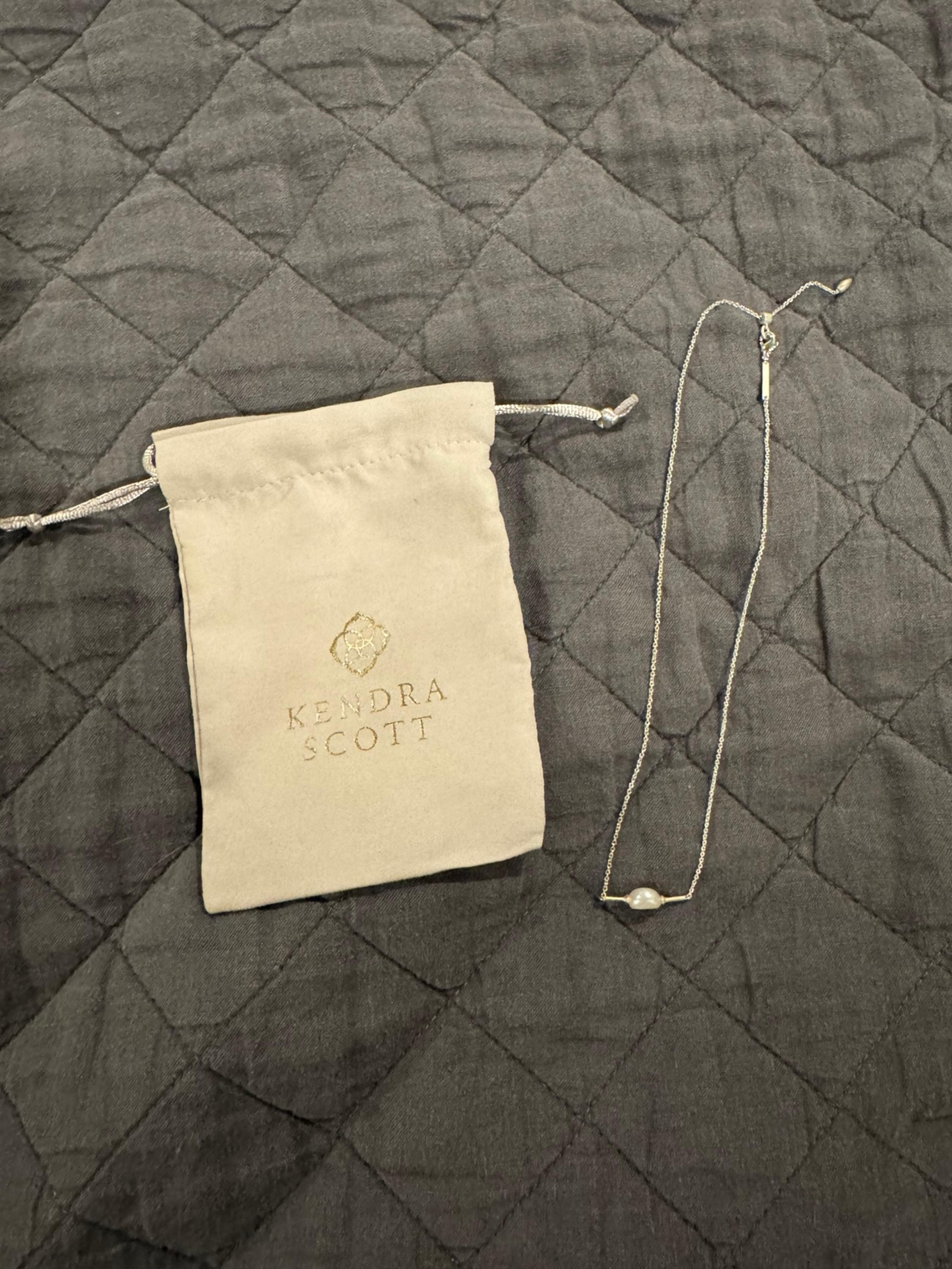 Kendra Scott Pearl Necklace
