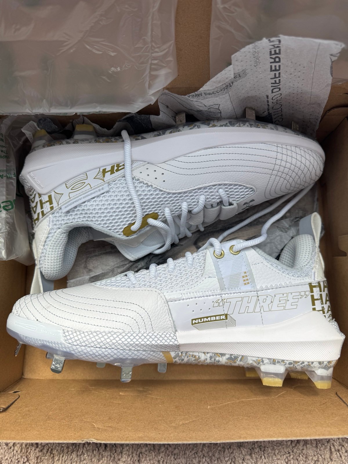 Under Armor Harper 7 Low Metal Baseball Cleats