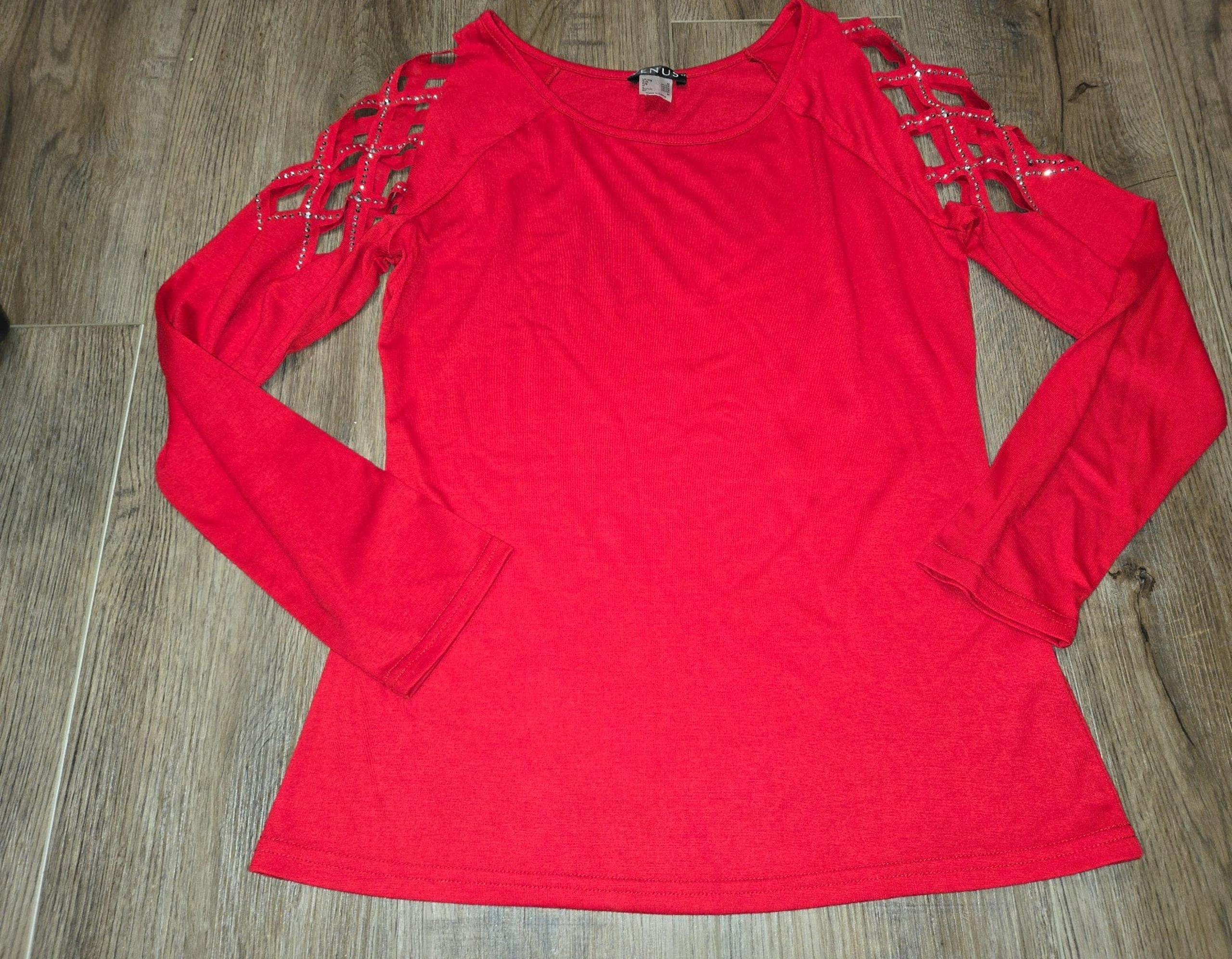 Venus Shirt Size Medium New