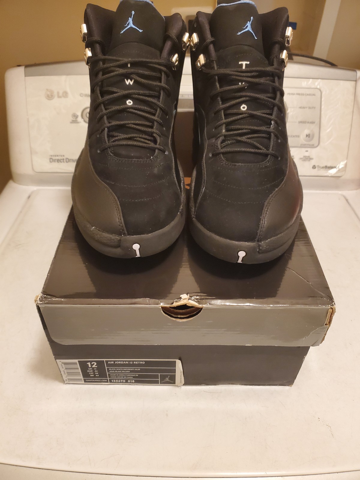 JORDAN RETRO 12 UNC BLACK/UNIVERSITY BLUE MENS SHOES SIZE 12