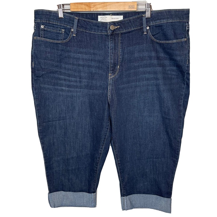 Levi’s Mid Rise Capri Jeans Womens Size 22/36” Waist cuffed denim blue