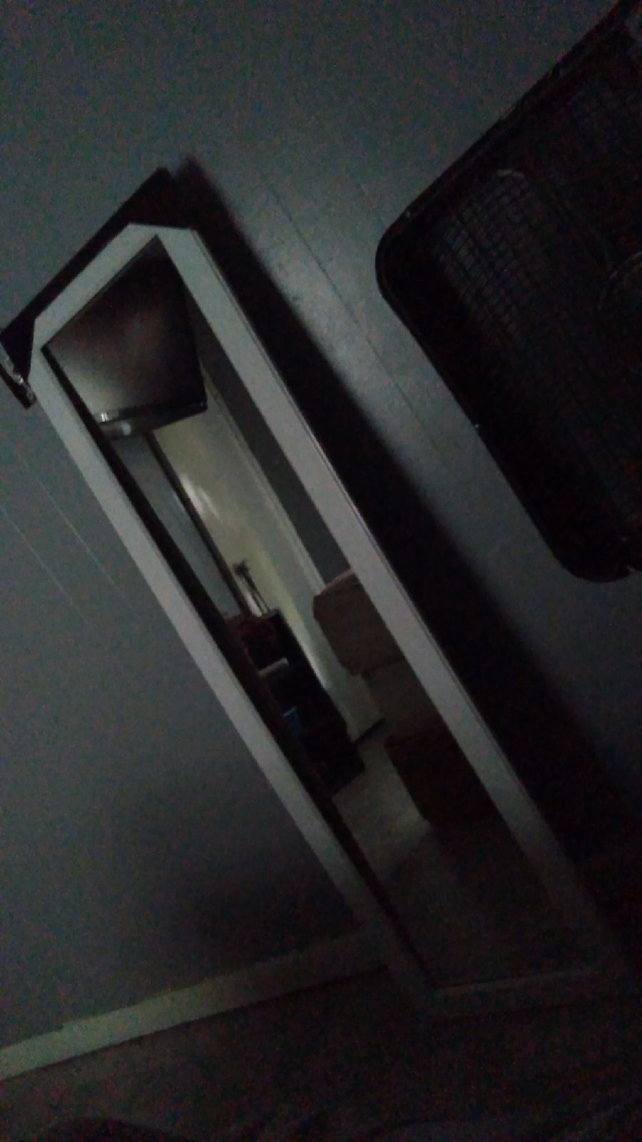 stand up mirror