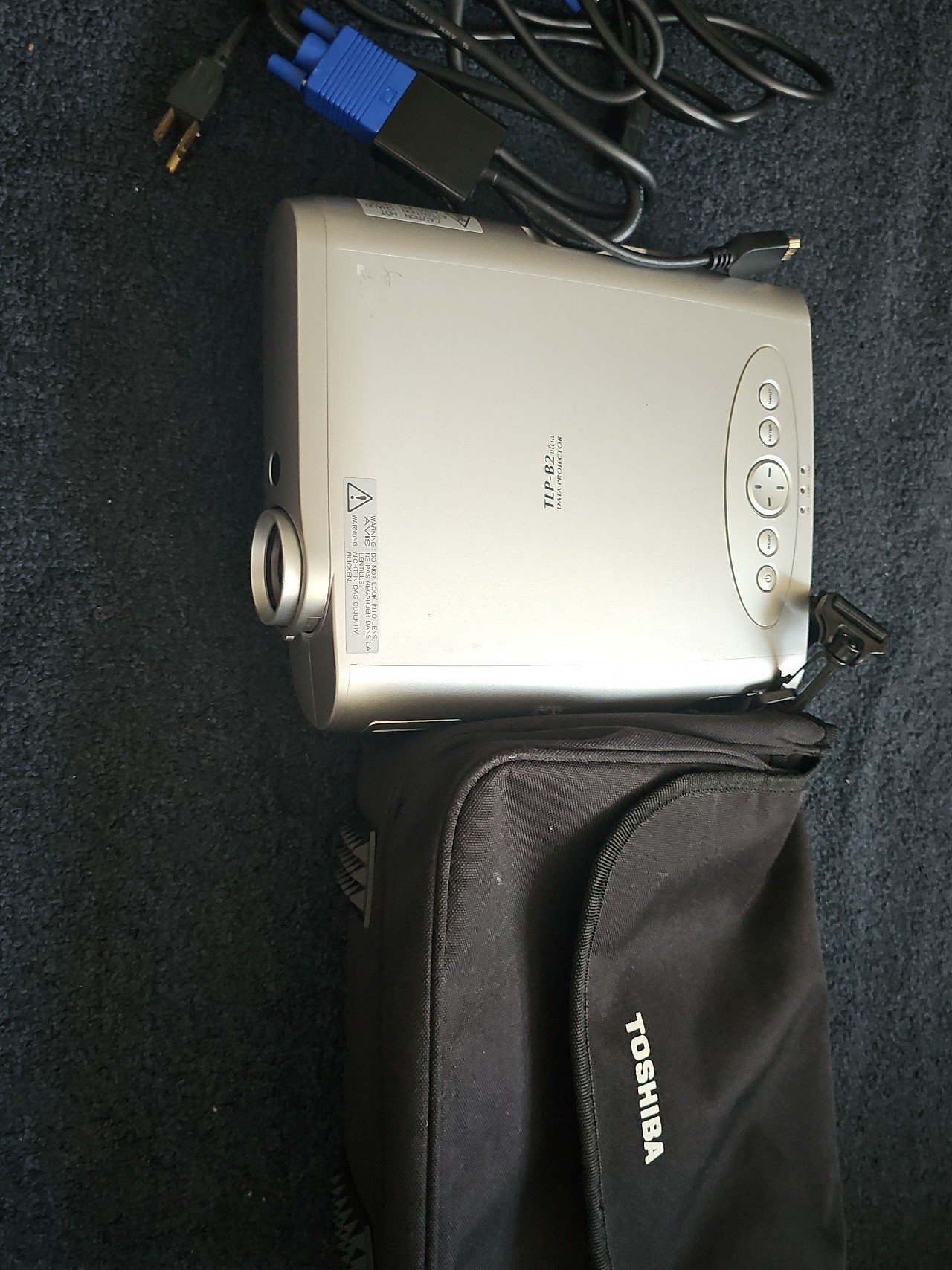 Toshiba tlp-b2 ultra