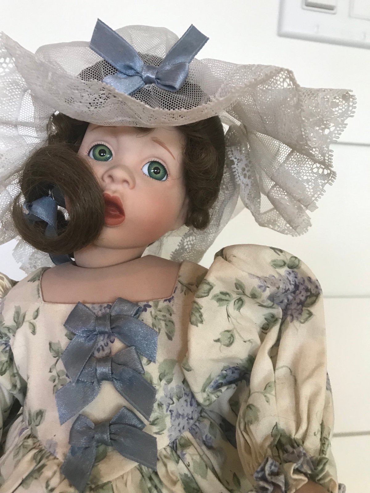 Wendy Lawton & Ashton Drake Galleries Presents 15” Little Miss Muffet Doll