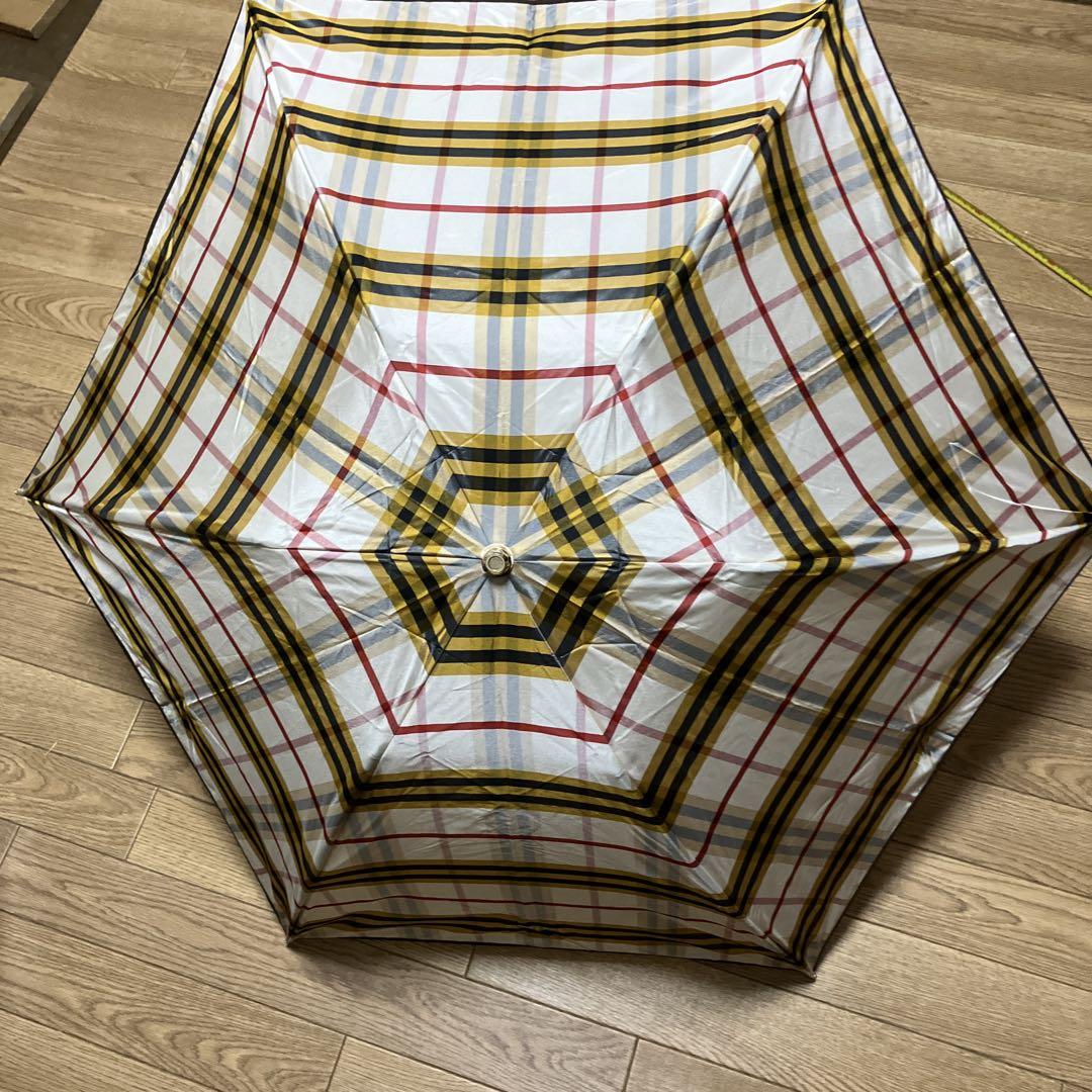 Burberry folding umbrella