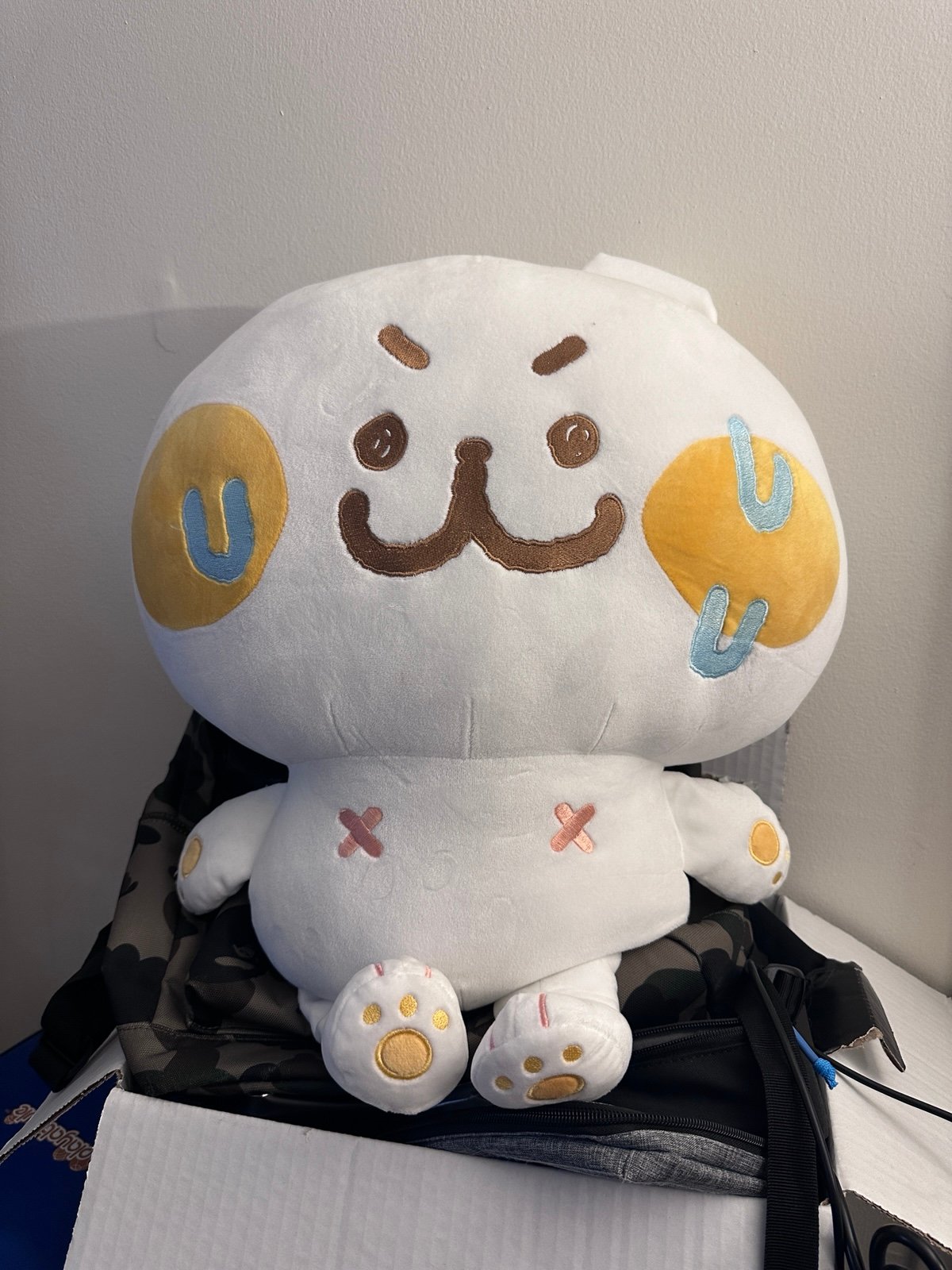 Lilihums MEGA, BIG Bun Plushie