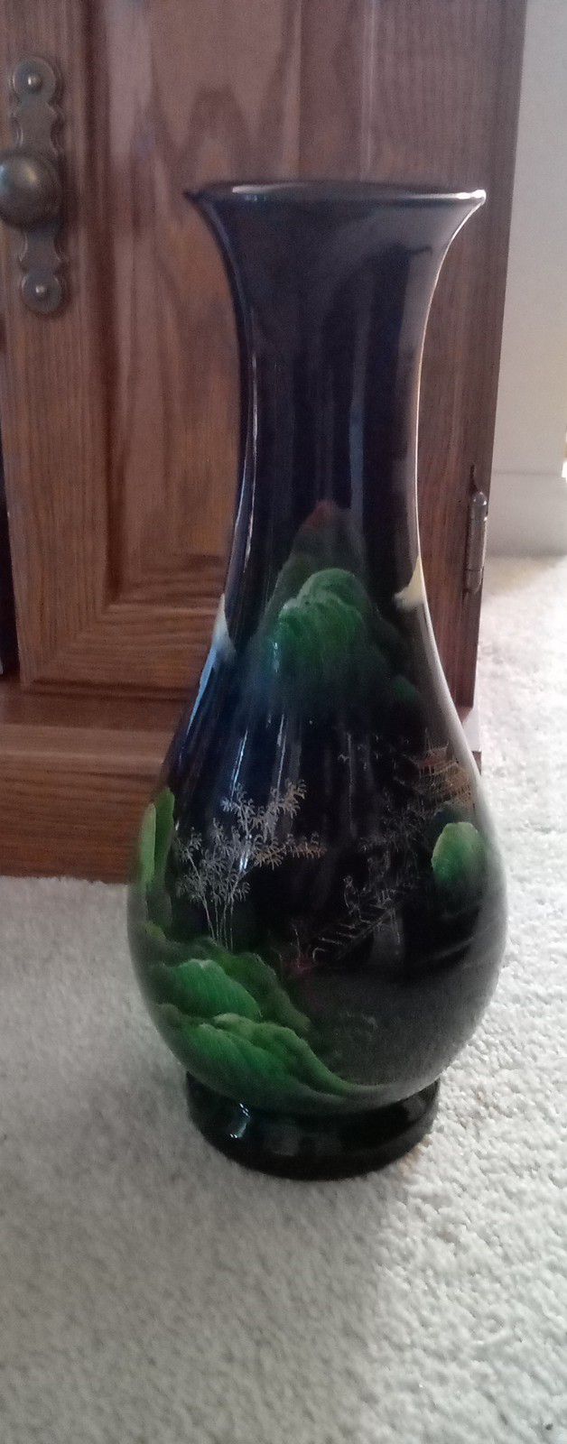 Black lacquer hand-painted Asian Vase