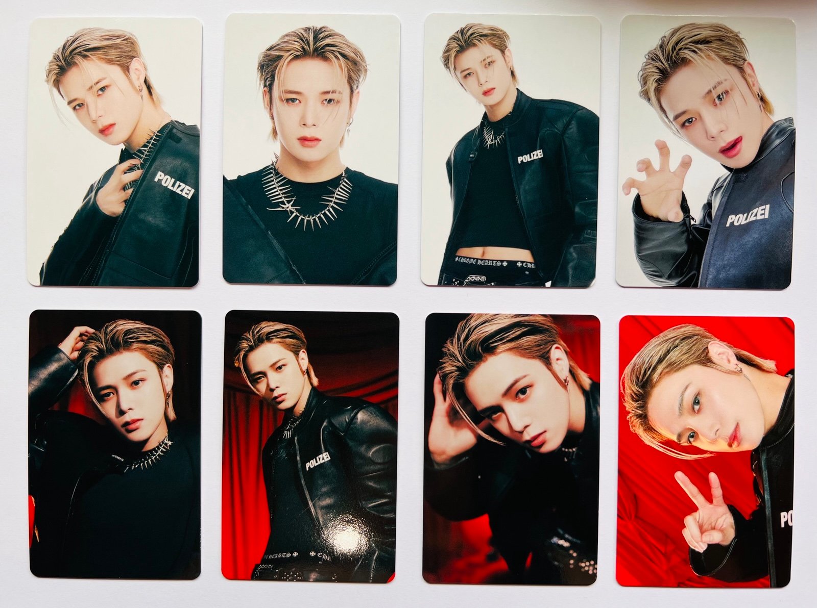 &Team Awaken the Bloodline tour merch: K 8-photocard set