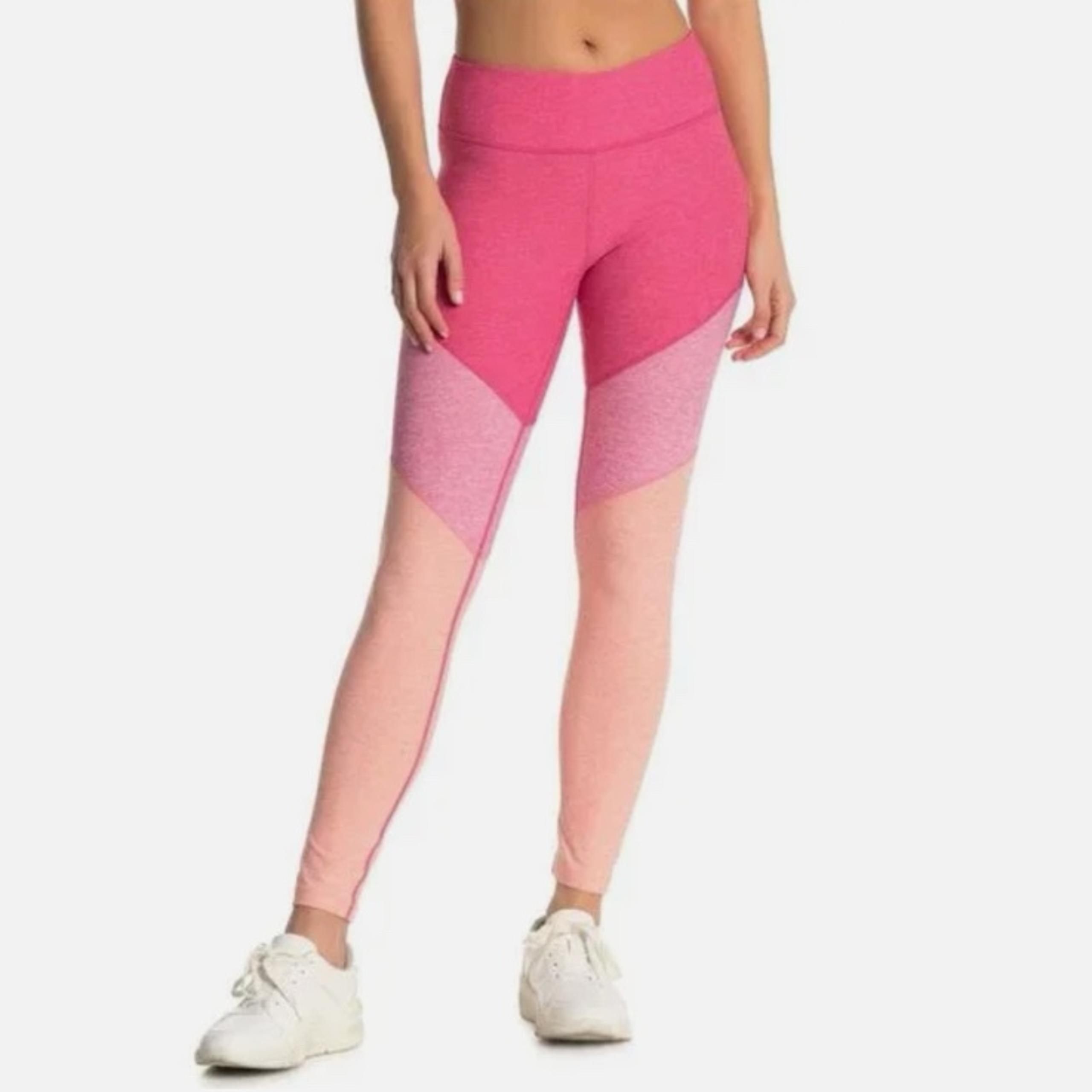 Outdoor Voices 7/8 Springs Leggings Women’s Medium Pink/Flamingo/Rose Activewear