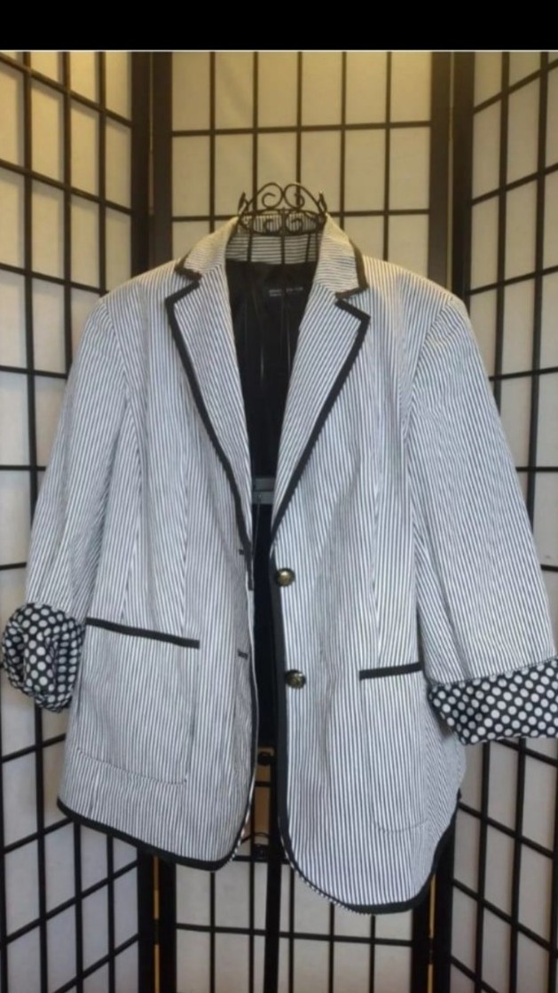 Jones new York striped jacket