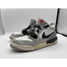 Nike Air Jordan Legacy 312 Low Tech Grey Cement CD9054-101 Size 7Y