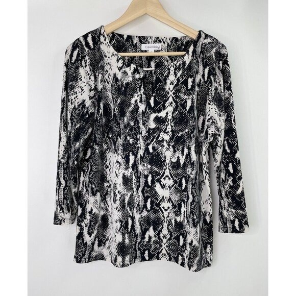 Women’s Black & White Snakeskin Print Liquid Knit Blouse Size L