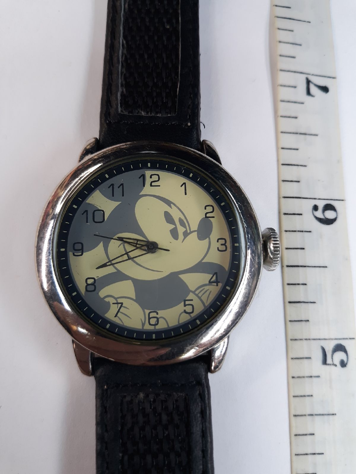 Disney by Sii Men's Classic Mickey Mouse