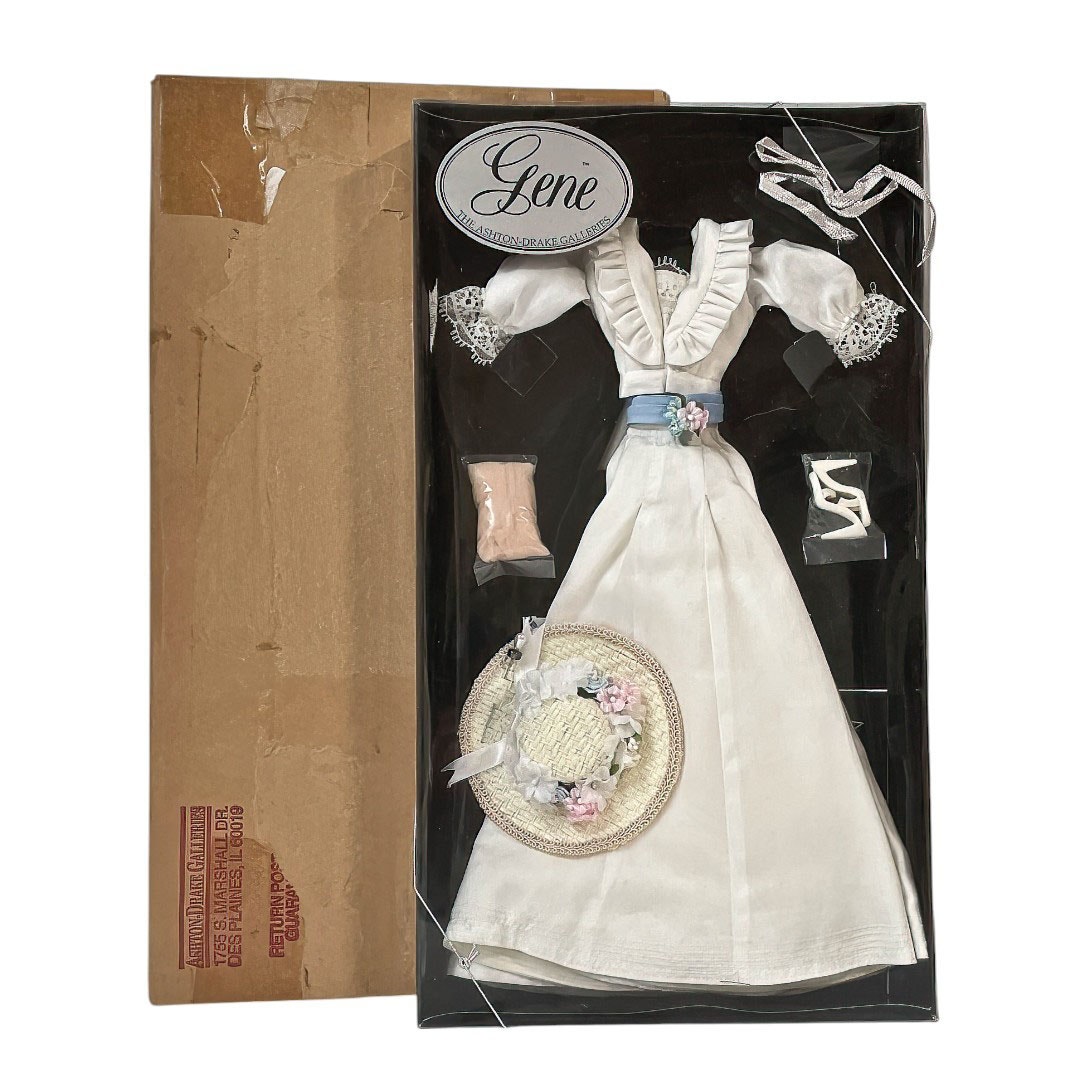 1995 Ashton Drake Gene Doll “Love's Ghost” White Ensemble Outfit NRFB