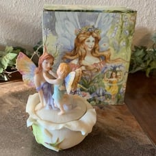 2006 Romantic Fairies Mother Fairy Jewelry Box Signed in Original Box