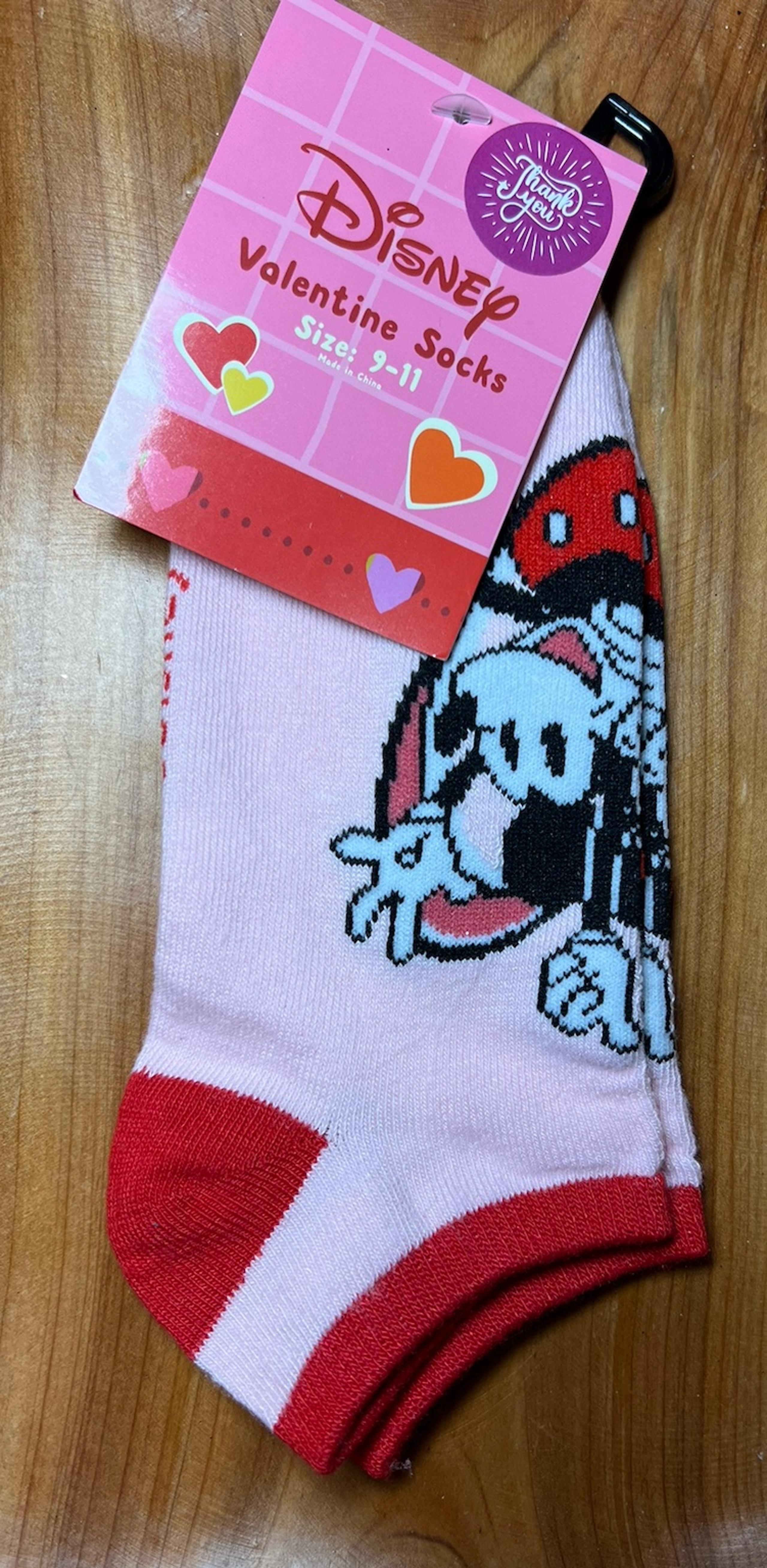 Disneys Mickey & Minnie Mouse Valentine’s Day ankle socks ;)
