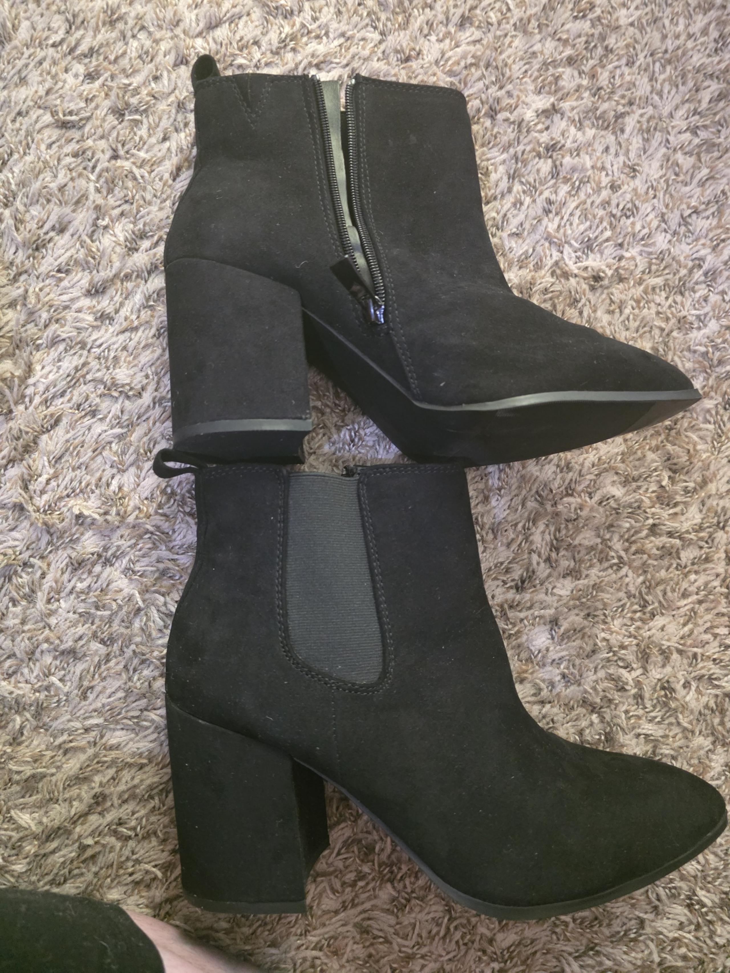 Torrid high heel boots size 9 faux suede