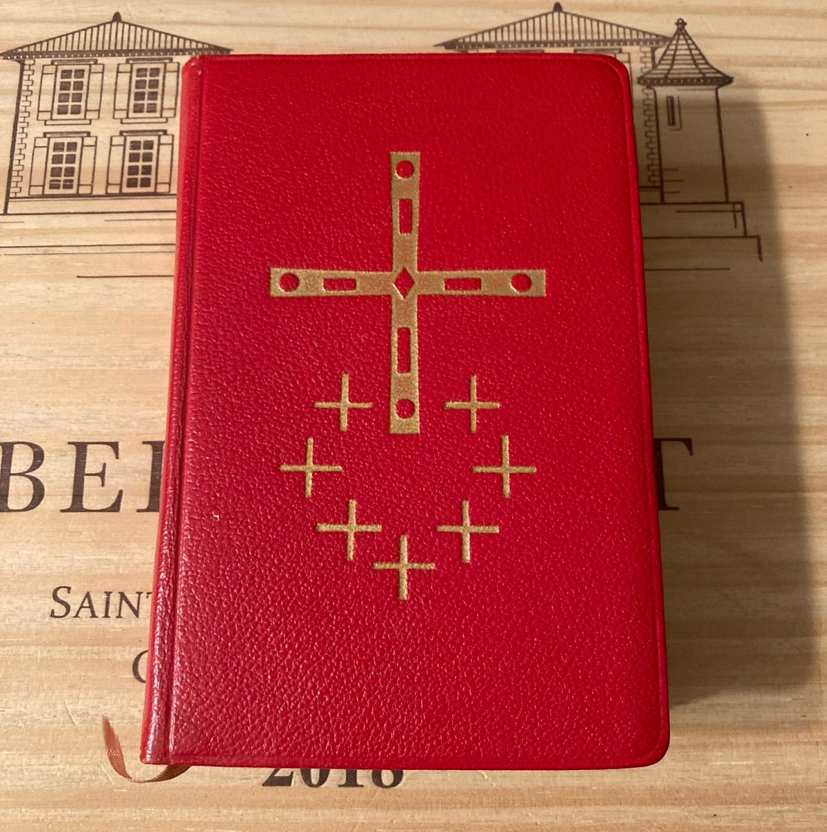 Vintage Catholic Layman’s Daily Missal Religious Book w/ Original Box